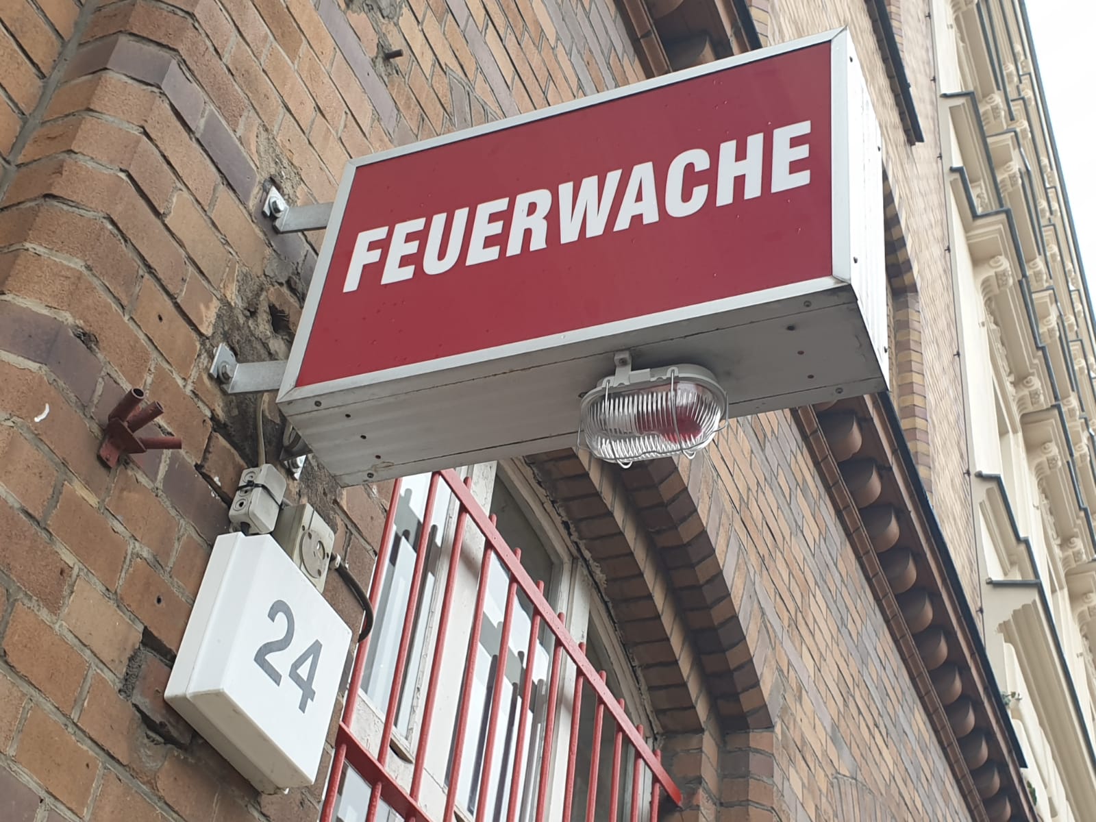 Feuerwehr in Not Besuch in der Wache Oderberger Straße Grüne