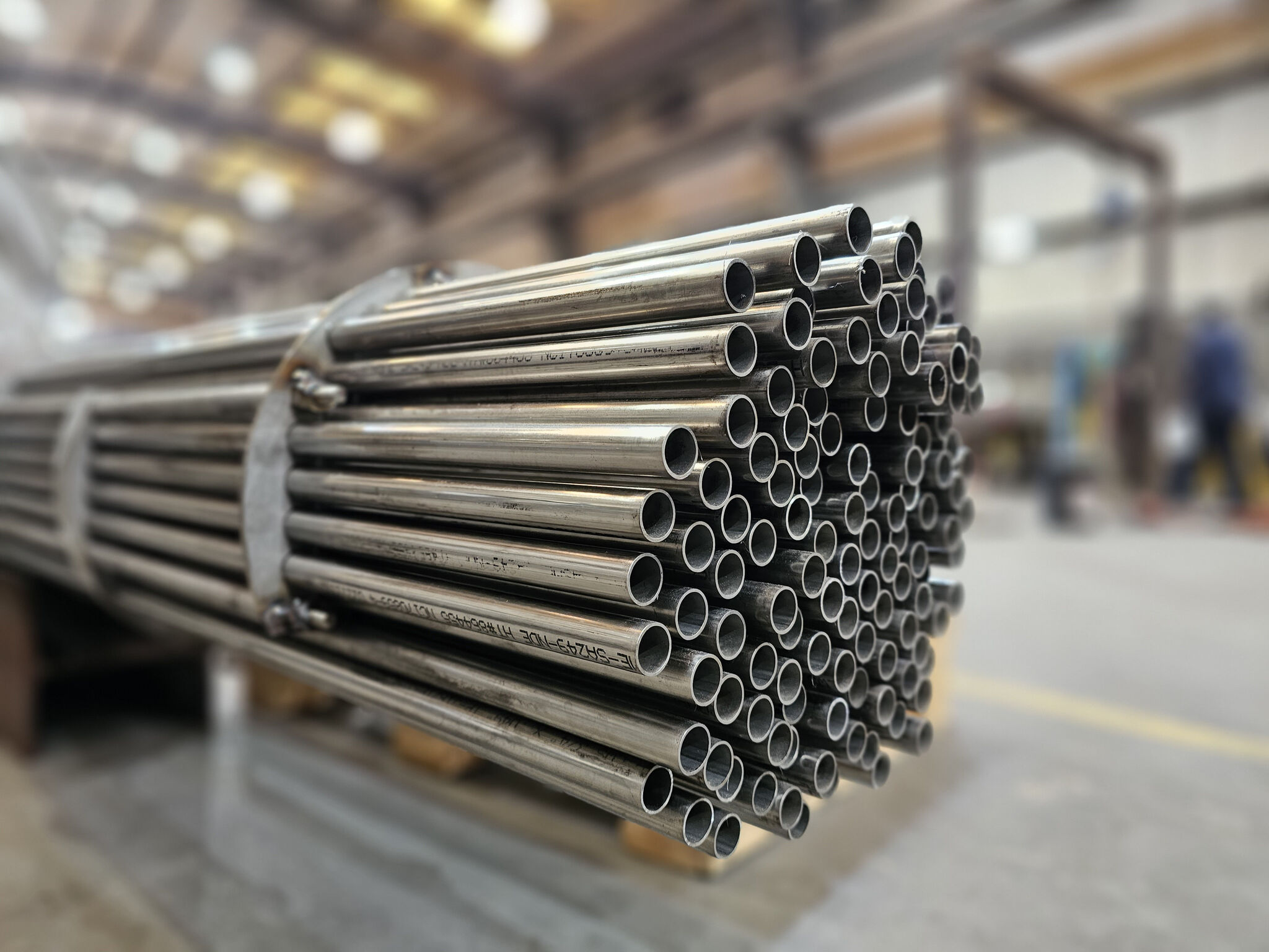 HighTemperature Alloys vs Titanium Alloys Golden Sunbird Metals