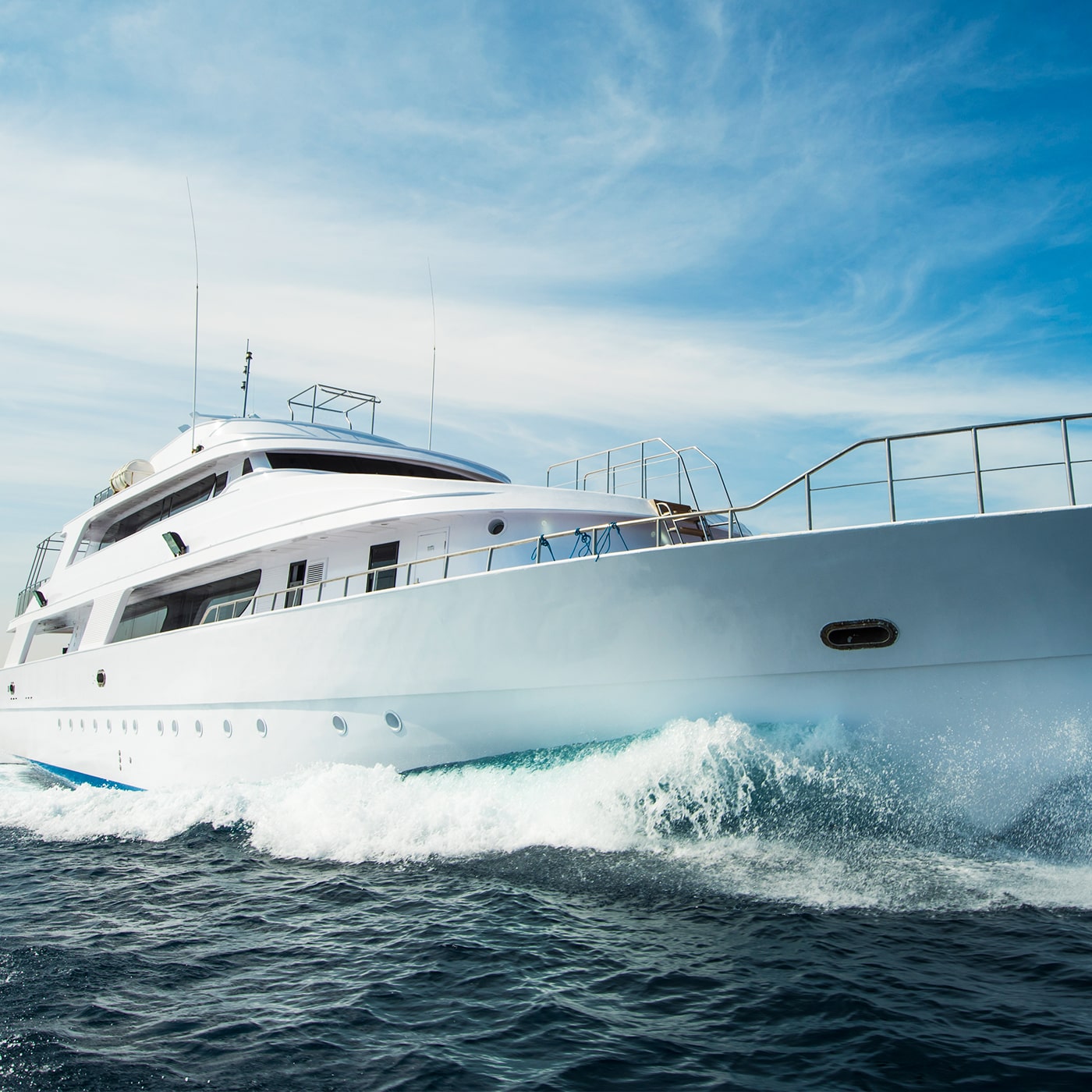 What is the Best Ceramic Coating for Boats? Gtechniq Total Marine