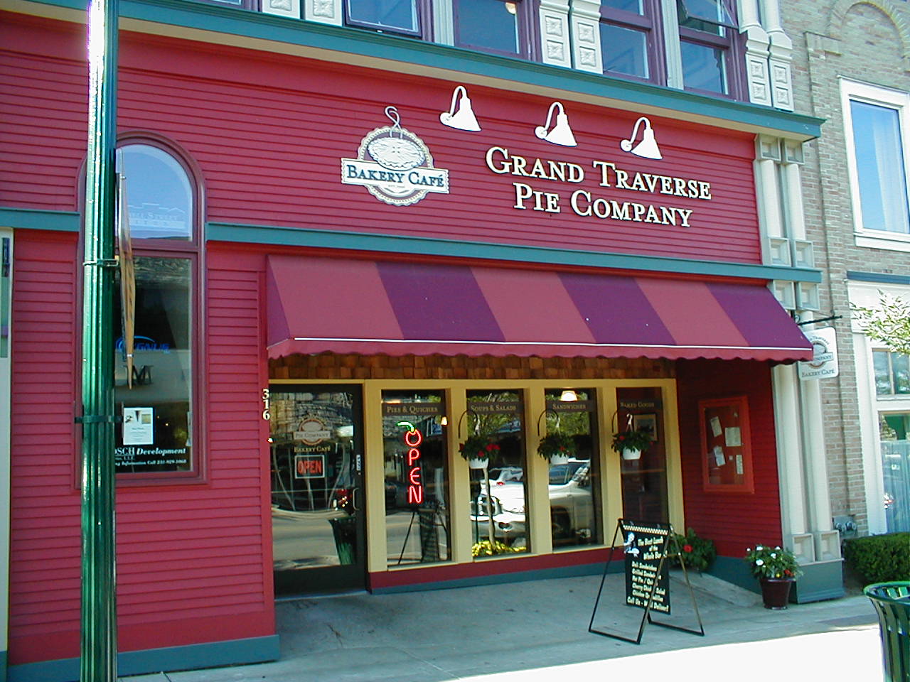 Petoskey Grand Traverse Pie Company