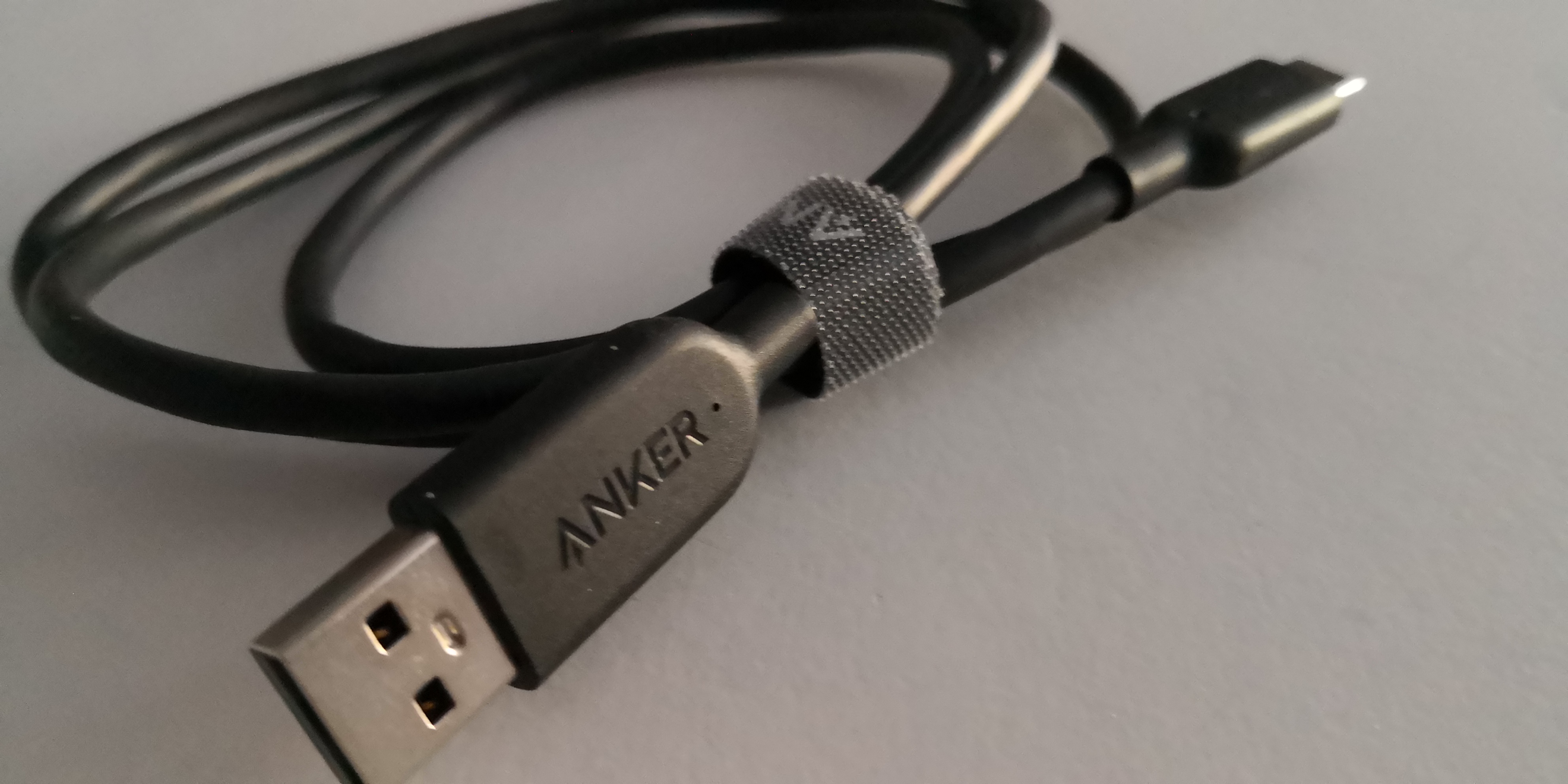 Anker PowerLine II USB 3.1 Gen 2 USBA to USBC Cable (.9 m) Comes with