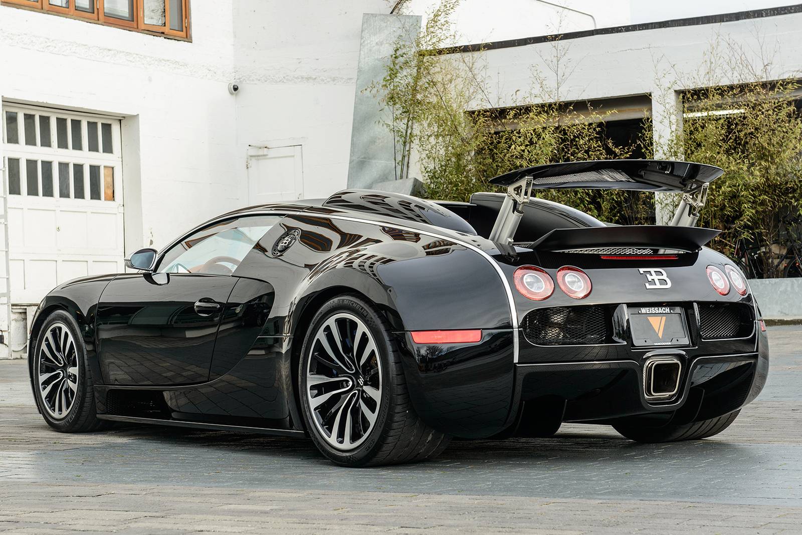 Drake's Bugatti Veyron Sang Noir Hits the Used Car Market