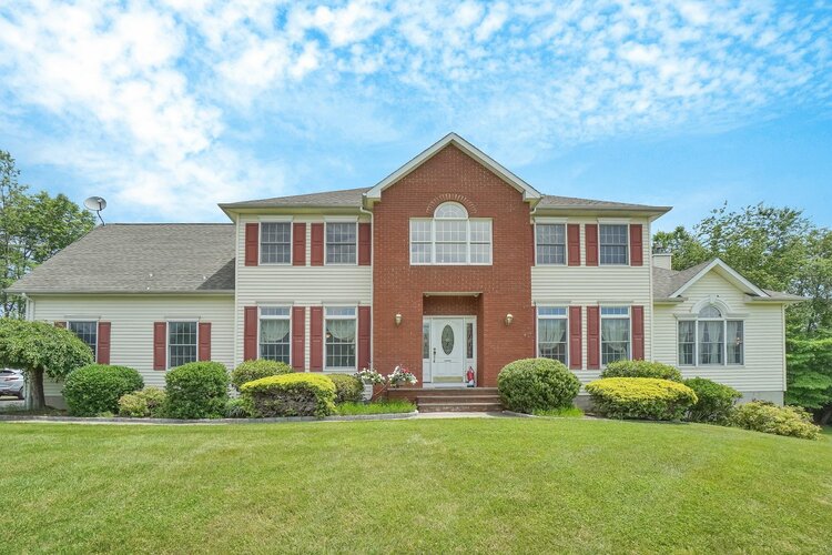 Your Digital Resource for Buying and Selling Homes in the Carmel, NY