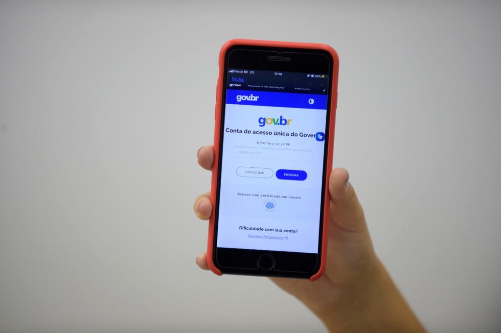 Utilização do aplicativo do segurodesemprego é a alternativa para