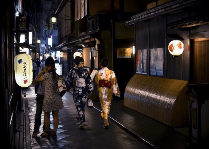 [en]An Insider’s Guide to Nightlife in Kyoto[] Guidable Your Guide to a Sustainable