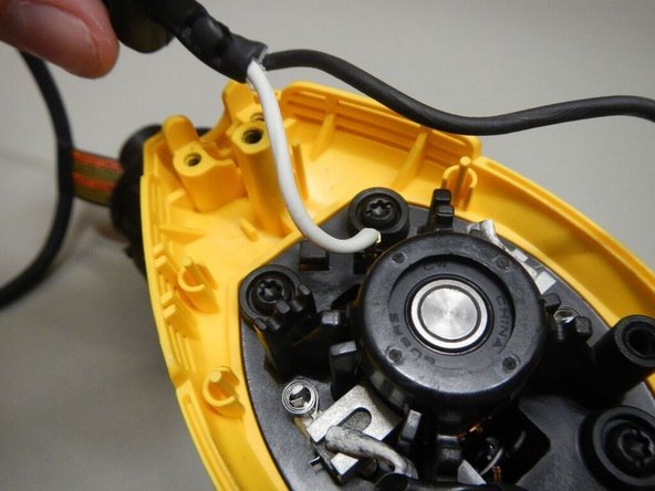 Замена шнура питания DeWalt D26451 - HD01