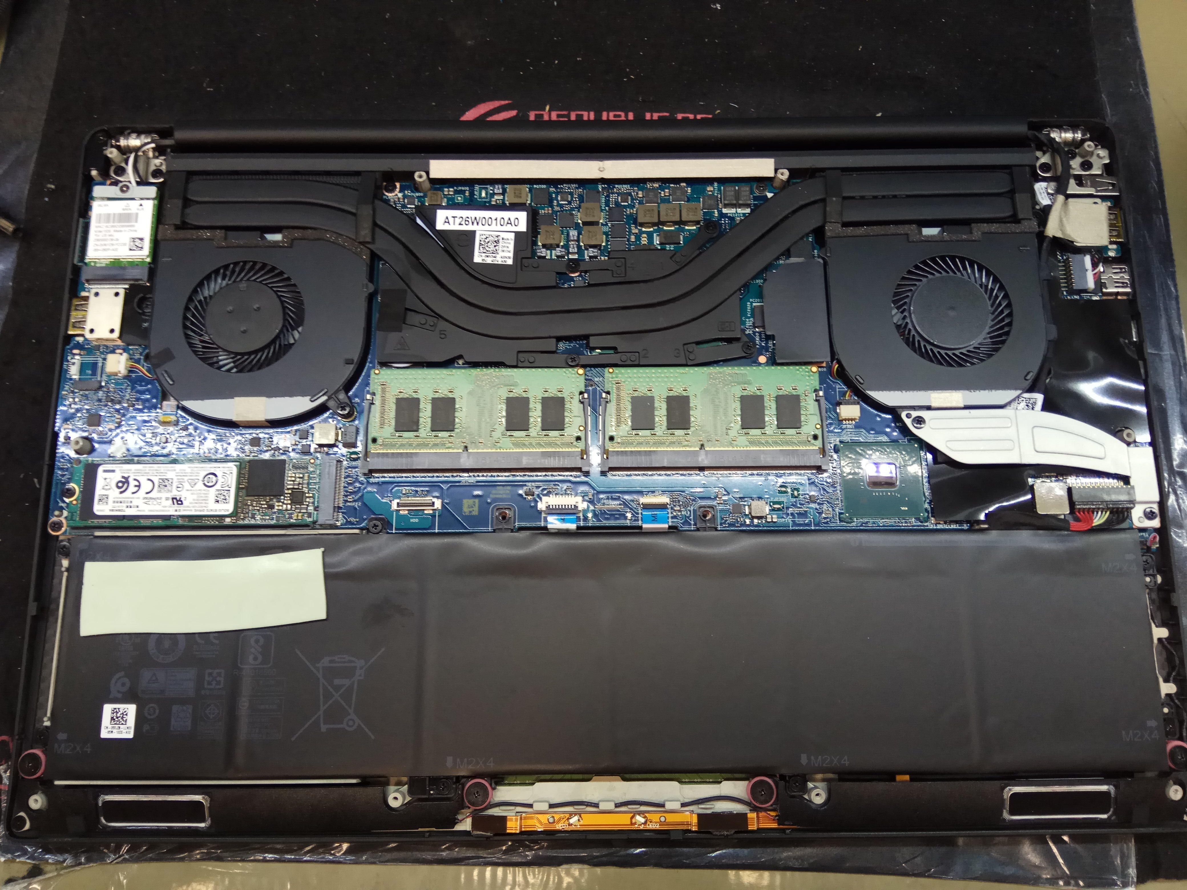 Dell XPS 15 9575 2in1 Disassembly And RAM, SSD Upgrade Options
