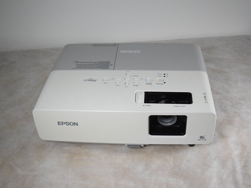 Epson PowerLite 83+ Troubleshooting iFixit