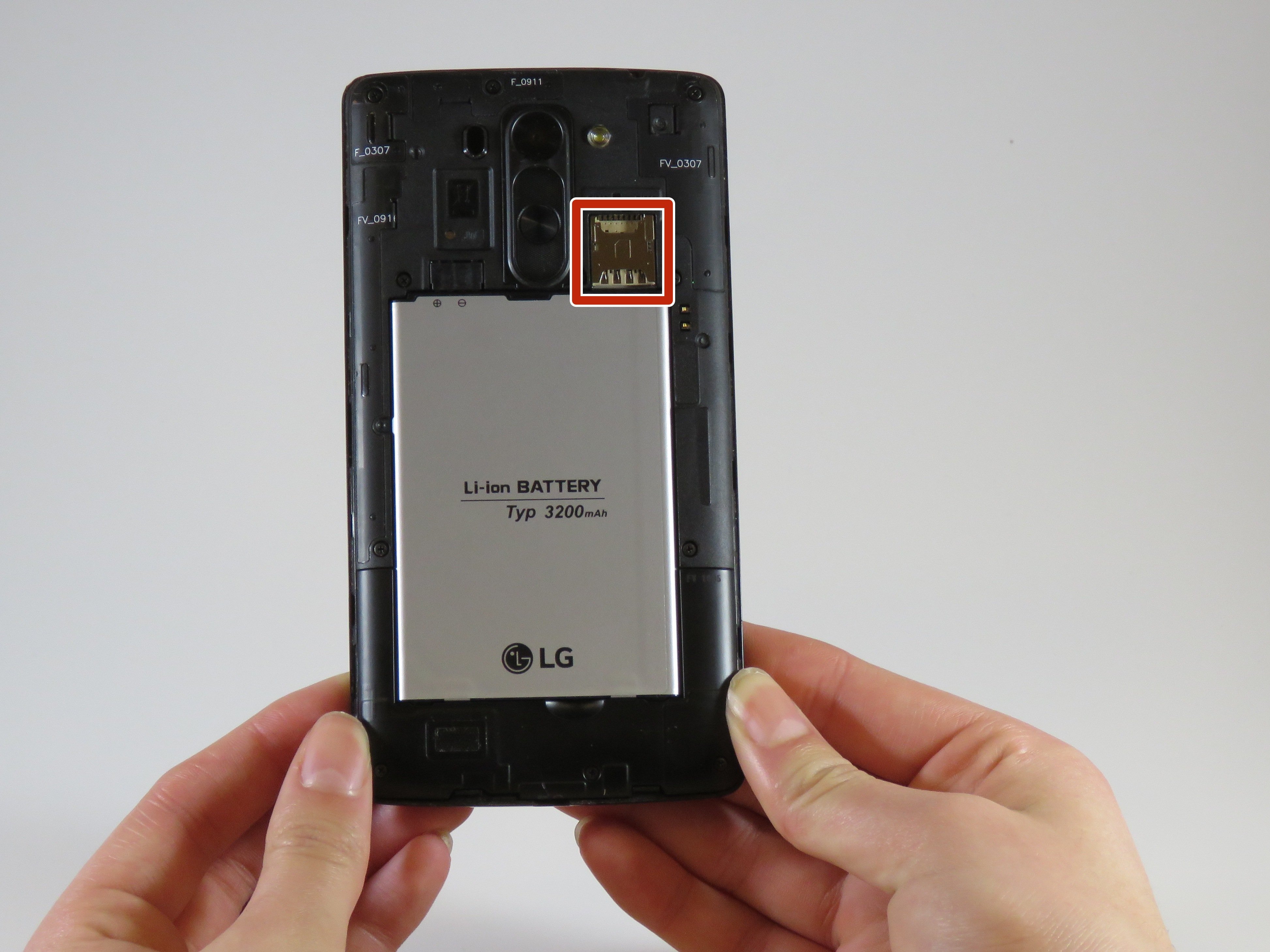 LG G Vista Micro SD Card Replacement iFixit Repair Guide