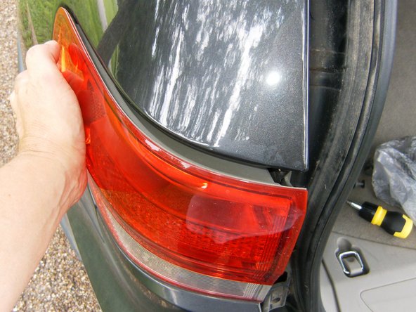 Rear Turn Signal Bulb Replacement - Ifixit Repair Guide