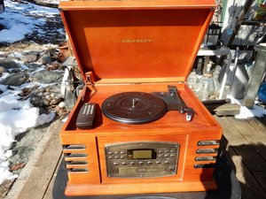 Crosley CR 78CD Repair Help: Learn How to Fix It Yourself.