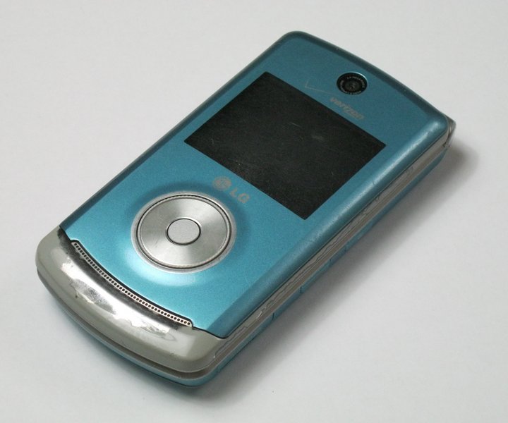 LG Chocolate 3 Repair Help: Learn How to Fix It Yourself.