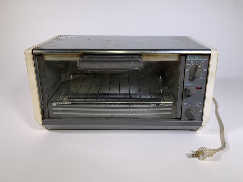 Black and Decker Toast R Oven TRO405 Repair Help Learn How to Fix It