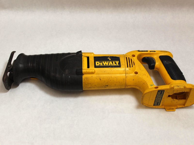DeWalt DW938 Repair Help: Learn How to Fix It Yourself.