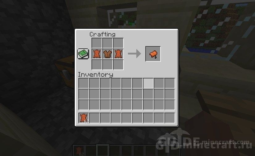 How to make a saddle in Minecraft