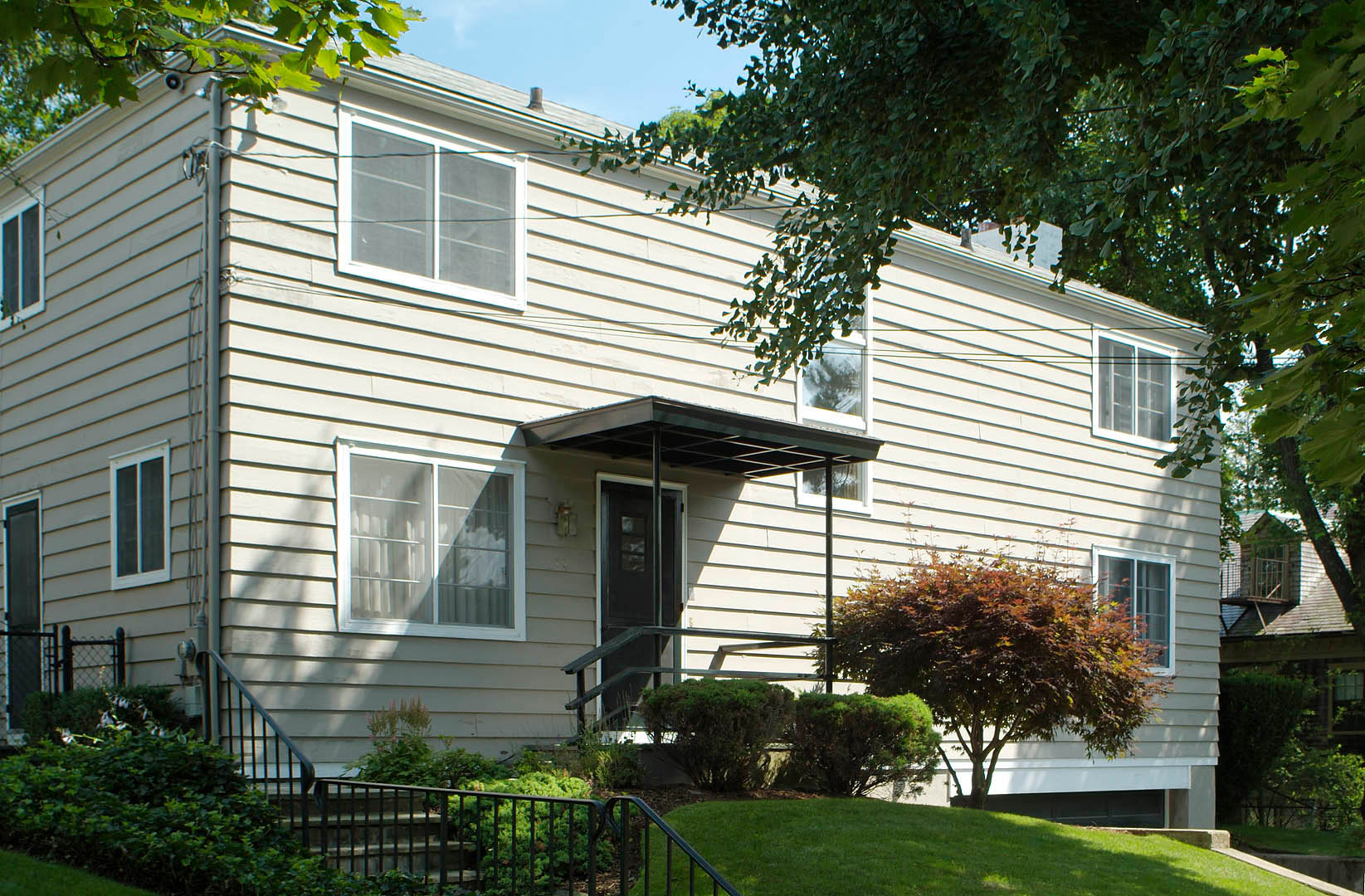 Clarke Freeman Jr House // Guide to Providence Architecture