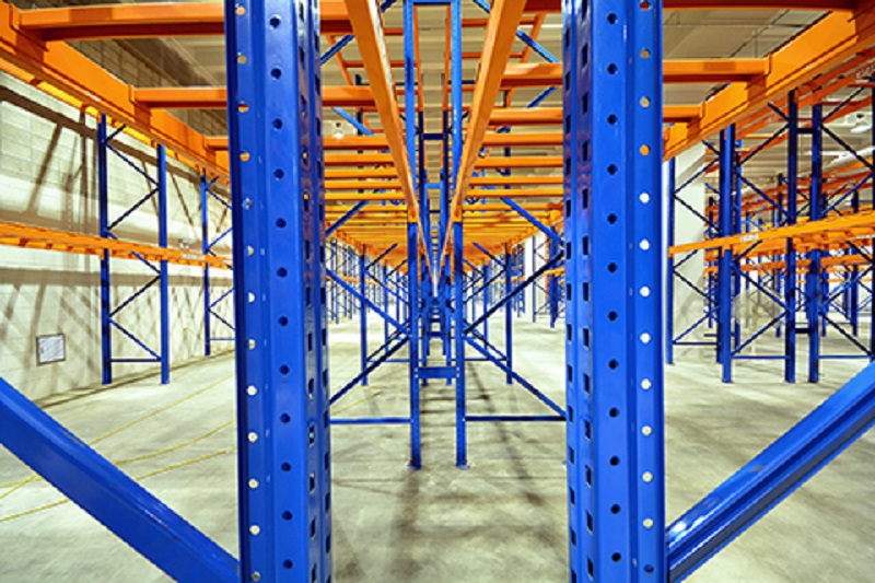 Benefits of Industrial Shelving Guide2