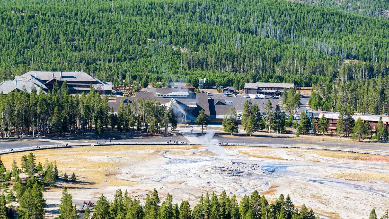 Where to Stay in Yellowstone GyPSy Guide Narrated Driving Tour Apps