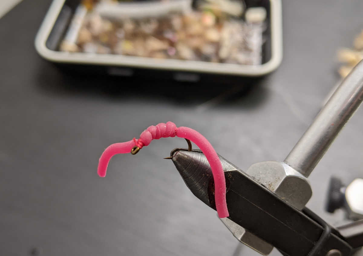 12 Easy Flies to Tie (Video, Materials, and More) Guide