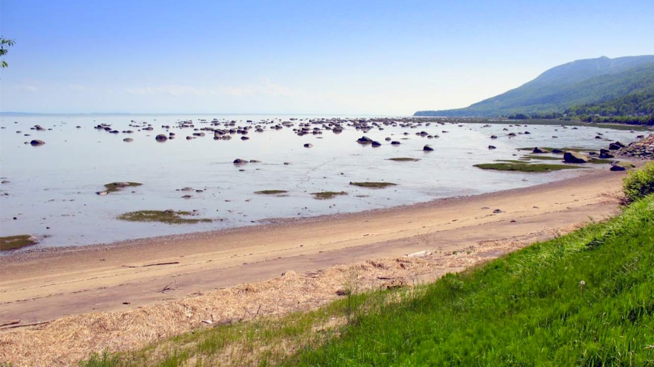 Une plage secrète à PetiteRivièreSaintFrançois dans Charlevoix