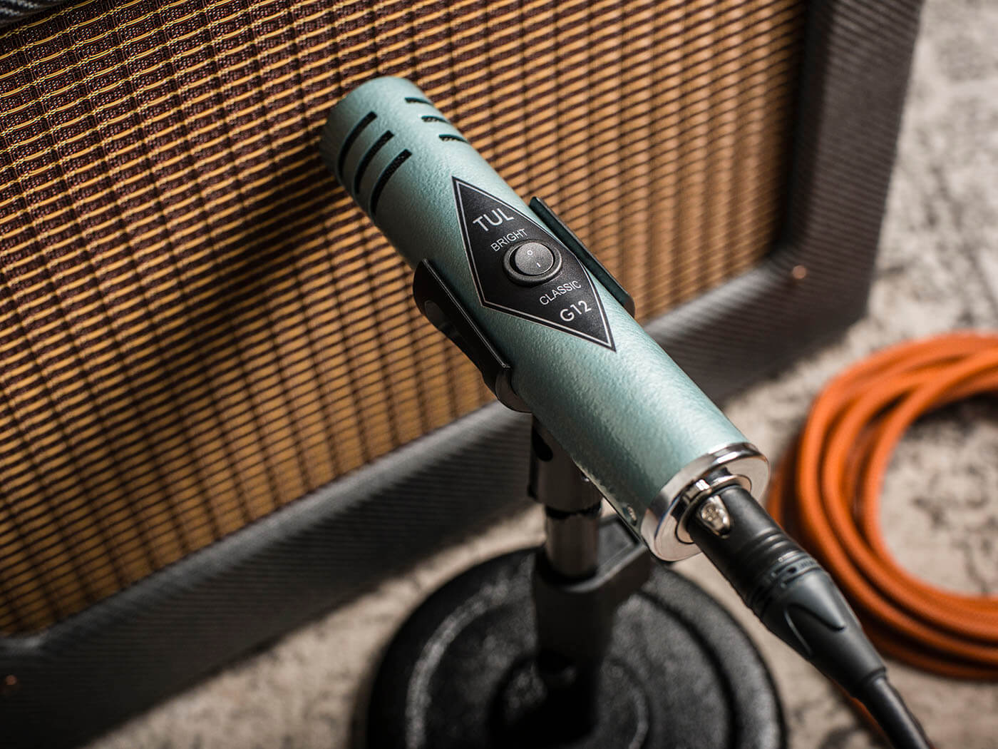 Guitar Recording FAQ How to capture the sound of the amp in the room