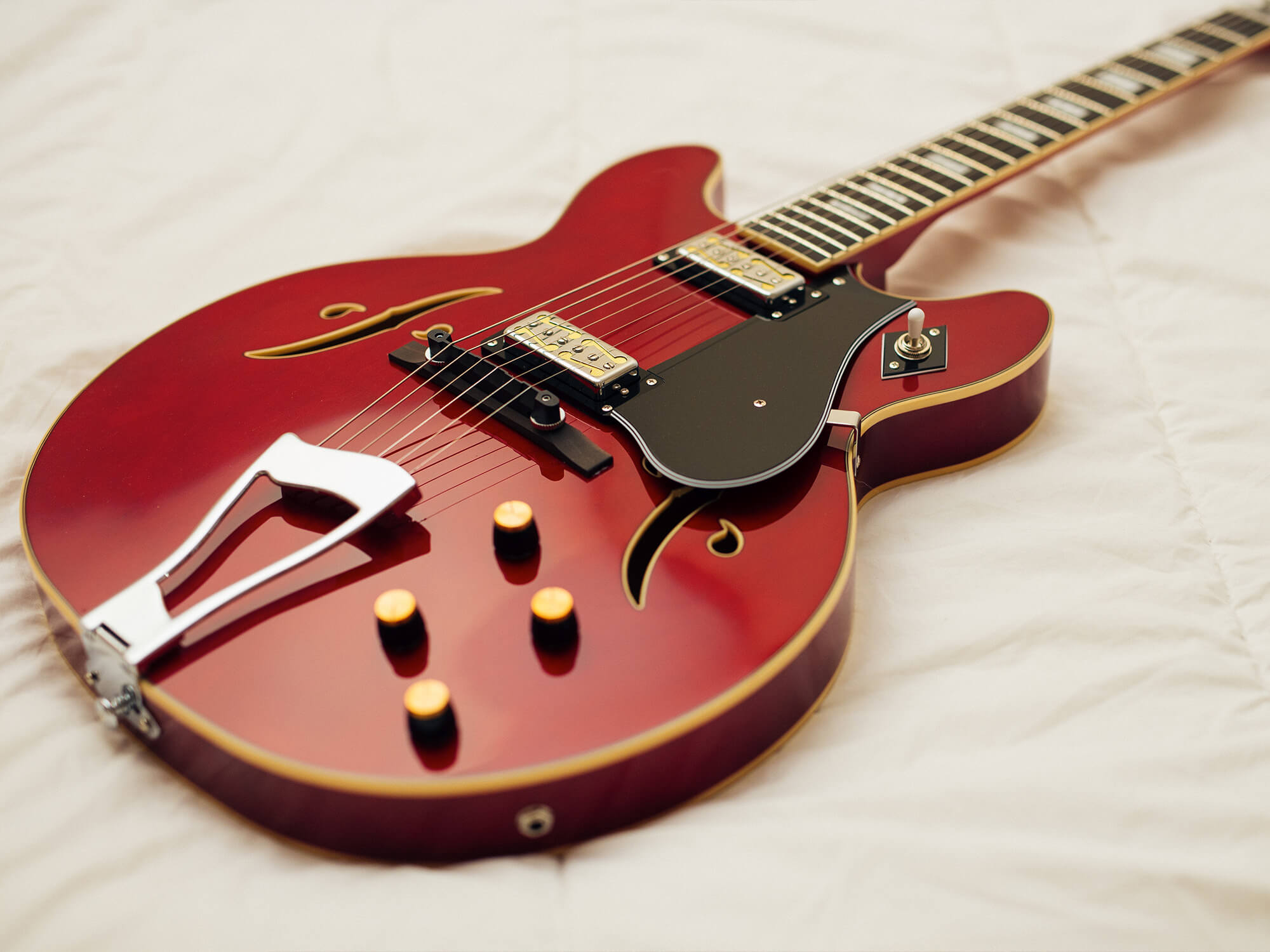 Harmony reissues the H72