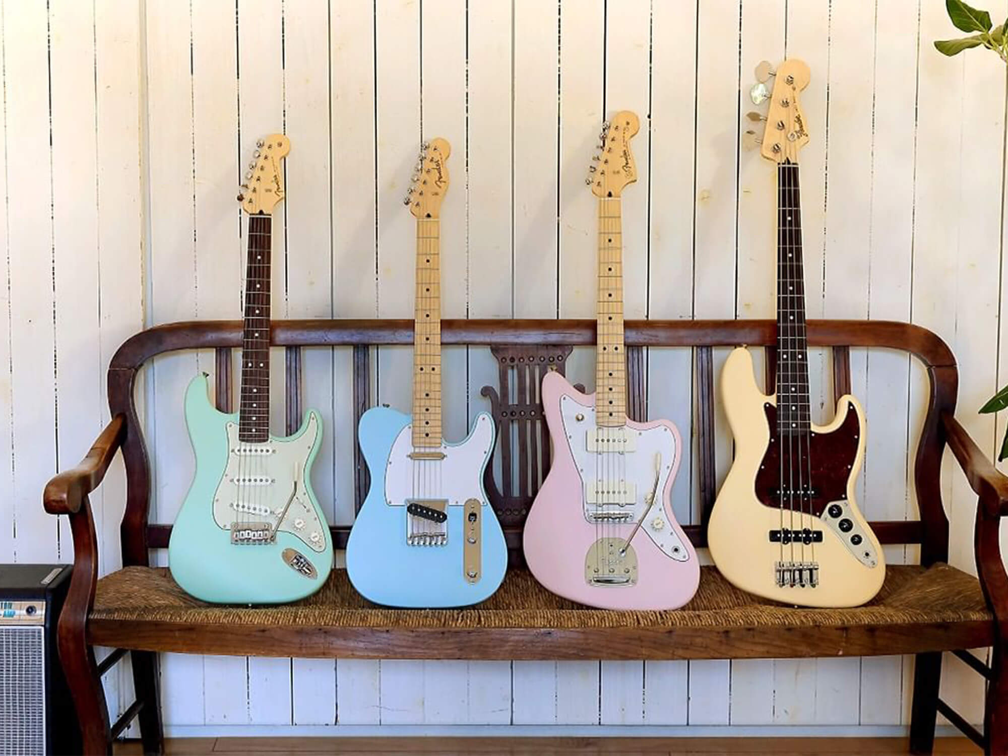 Fender Japan goes shortscale with the Junior Collection