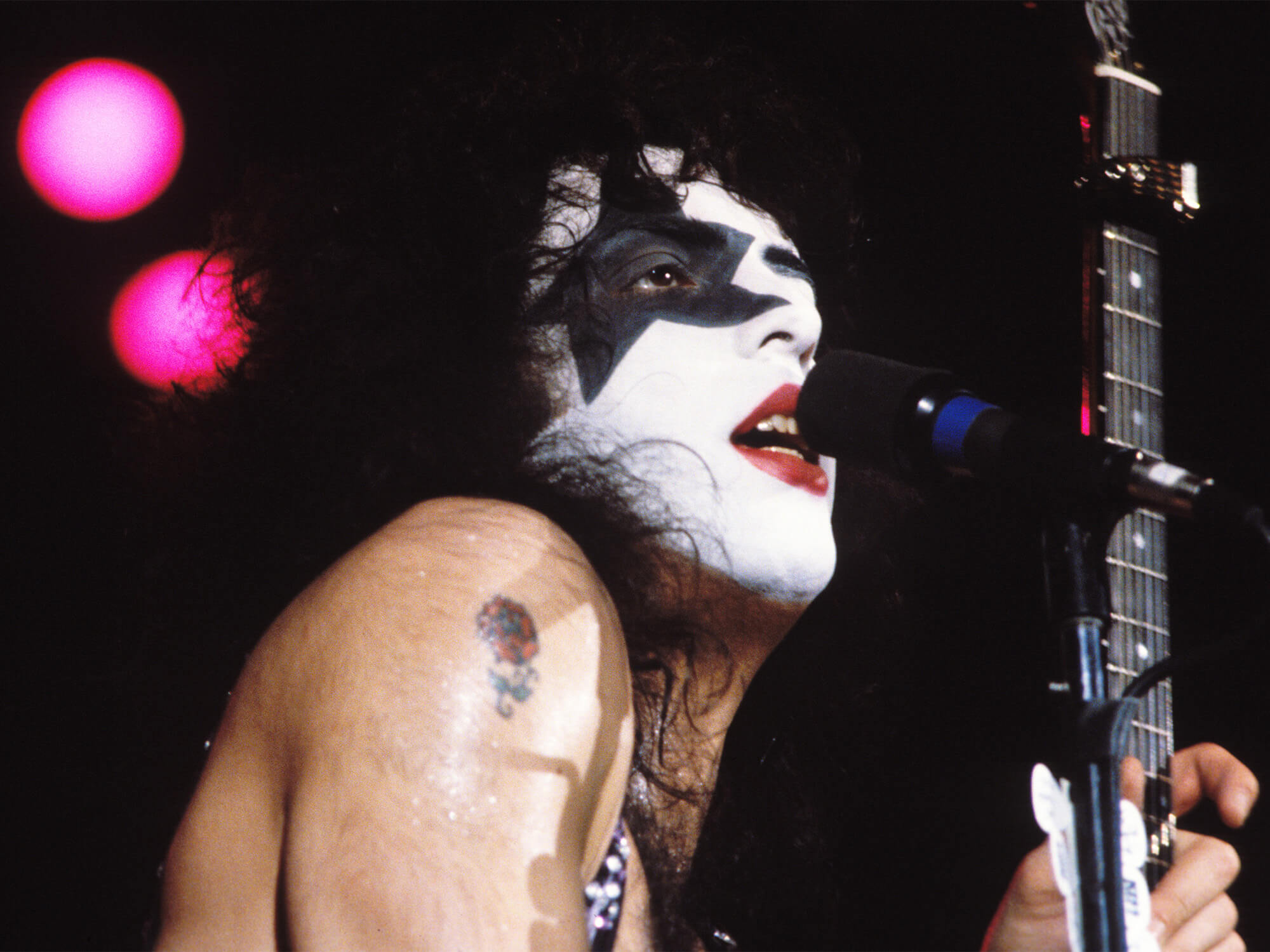 Rare live footage of KISS has appeared online and fans are going wild