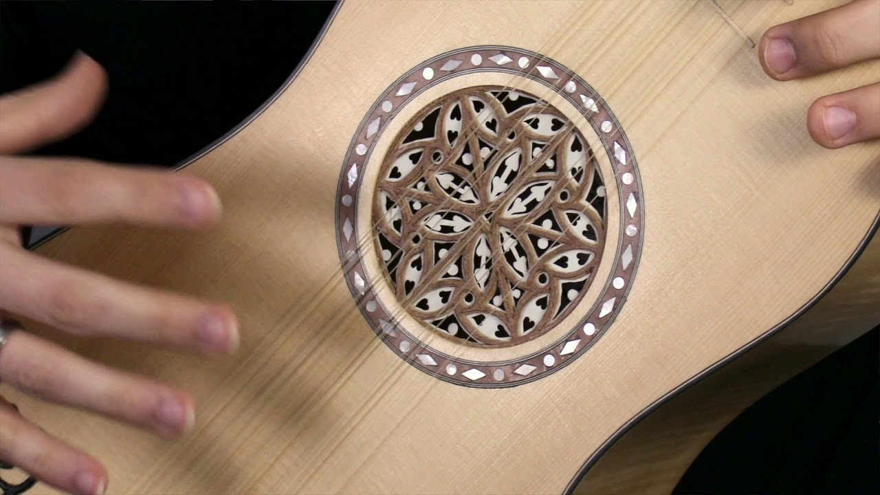 The Guitar in Baroque Guitar Corner