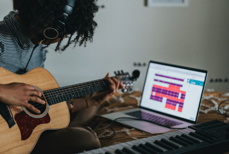 How to Find the Best Online Guitar Courses Guitar Space