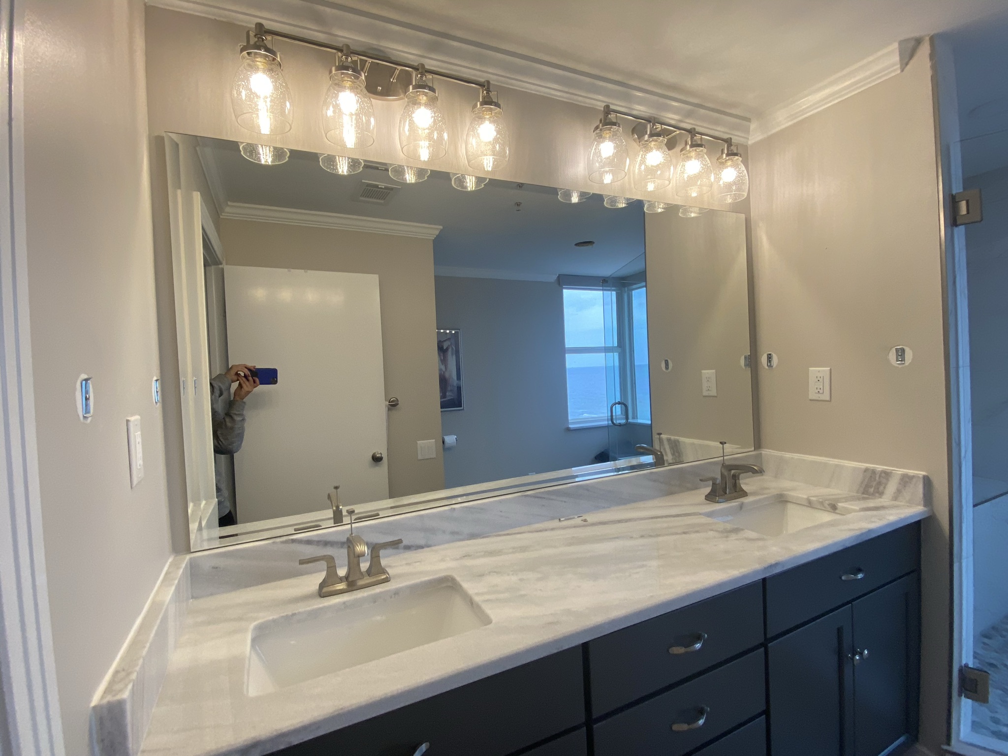 Mirrors Gulf Beach Shower Doors and Glass