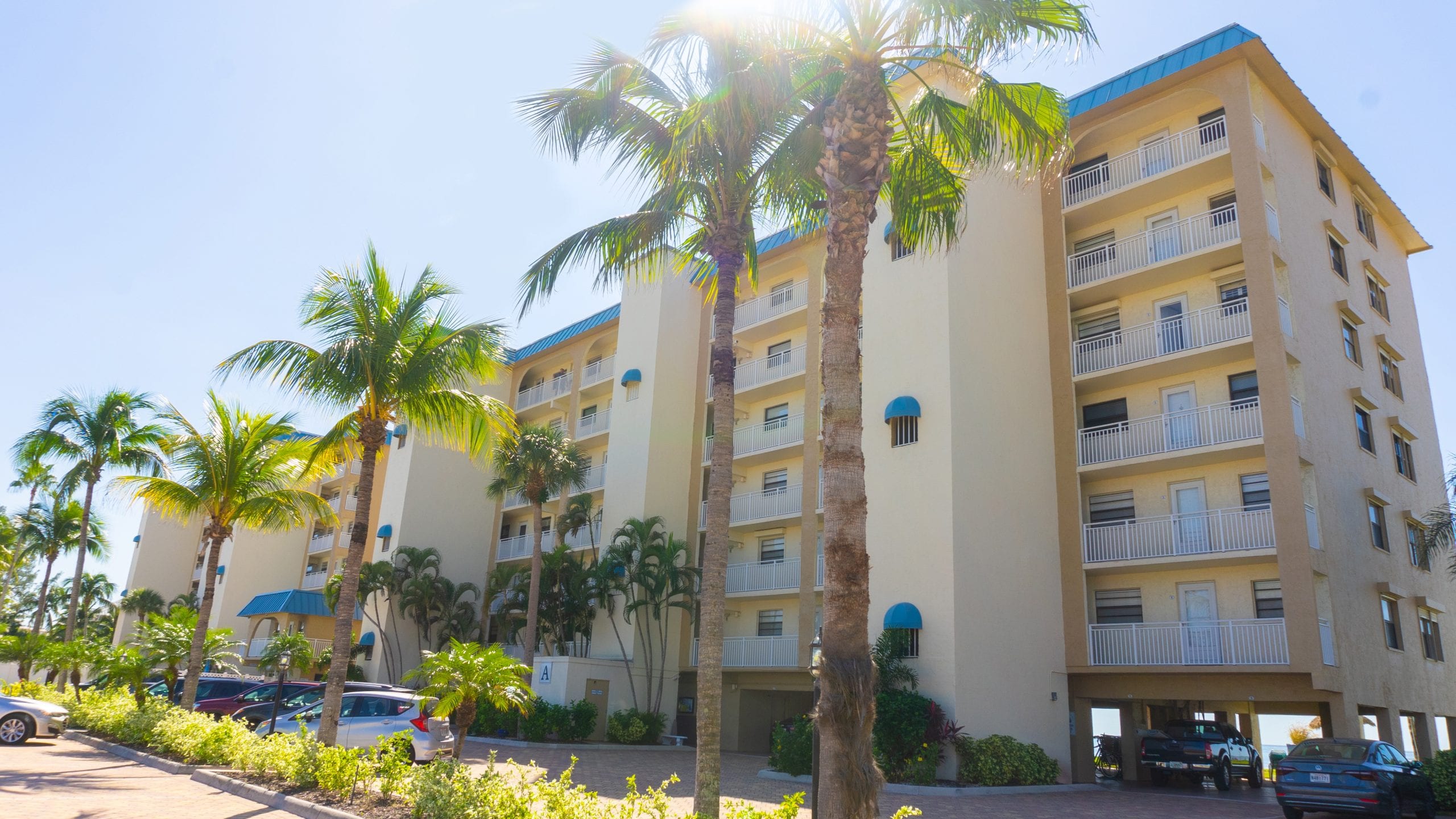 About Us Smugglers Cove Condos On Fort Myers Beach