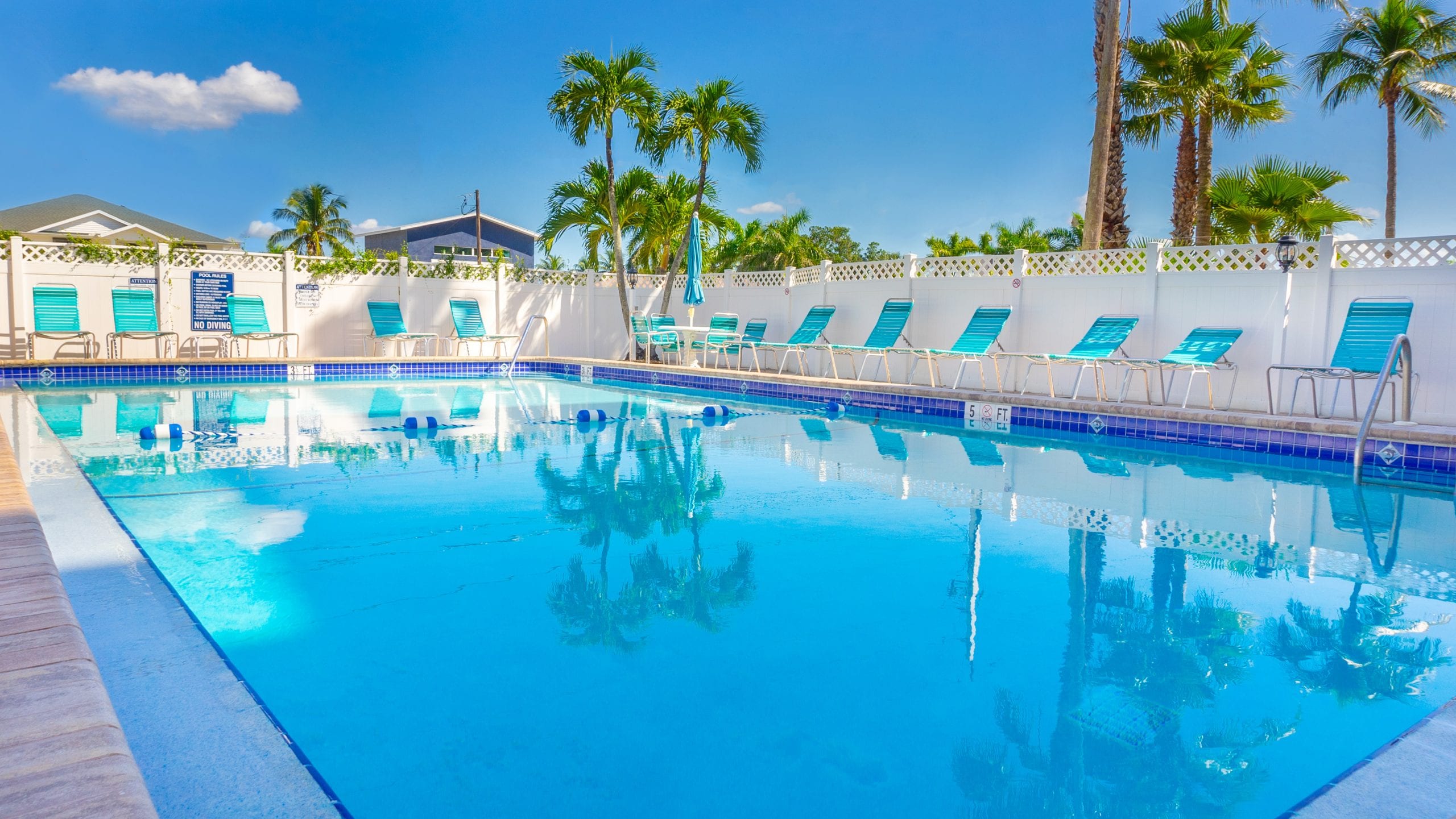 Amenities & More Smugglers Cove Condos On Fort Myers Beach