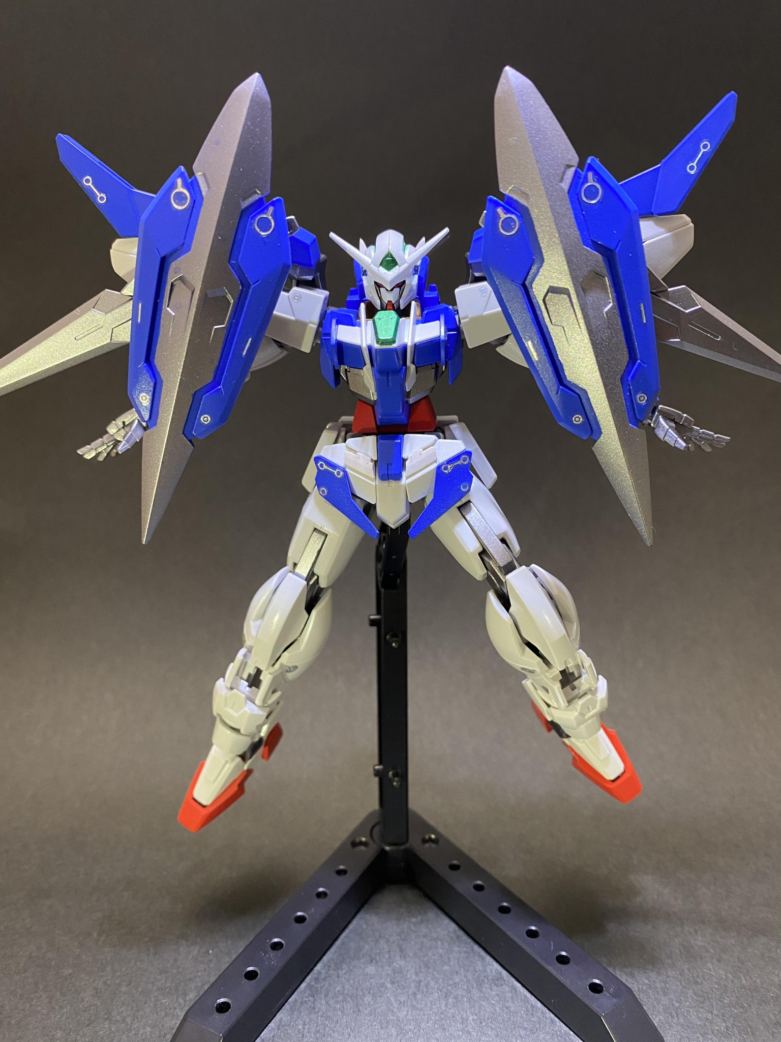 ガンダムクオリア｜かぴをさんのガンプラ作品｜GUNSTA（ガンスタ）