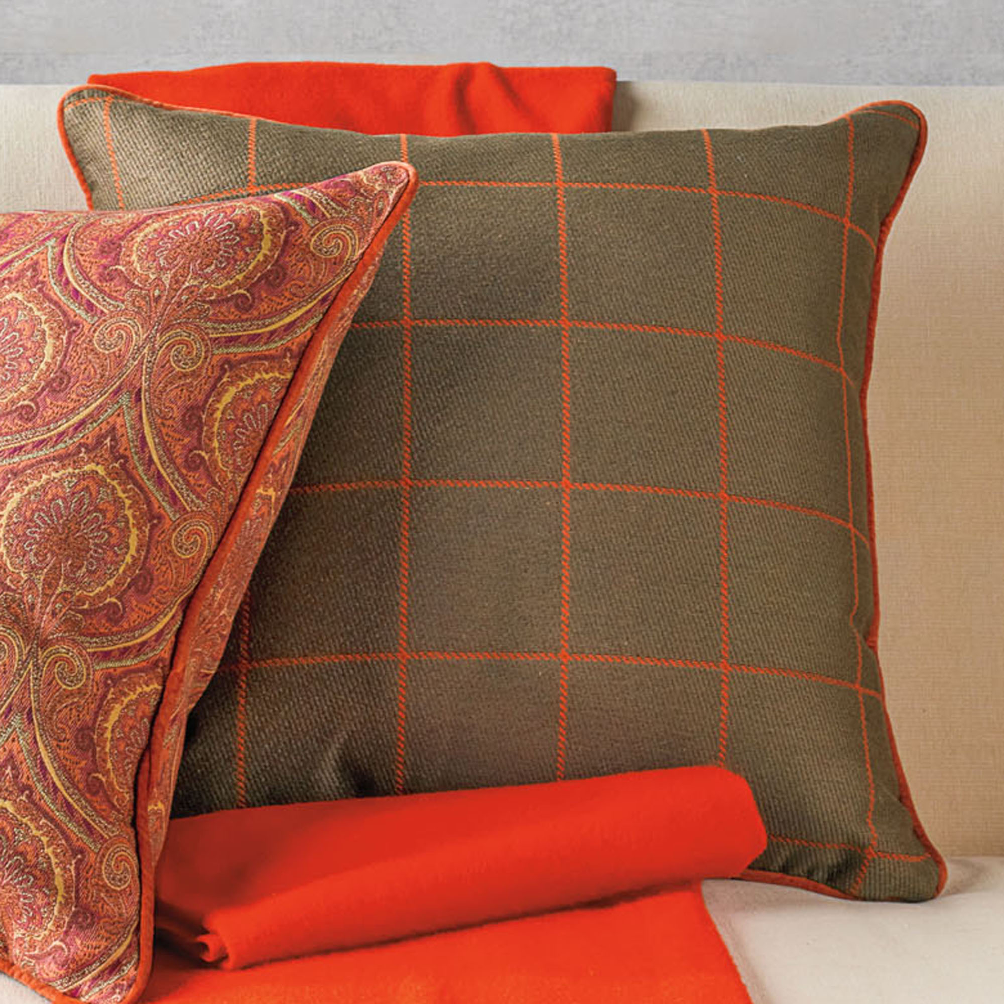 Luxe Virginia Vernon Pillow Gump's