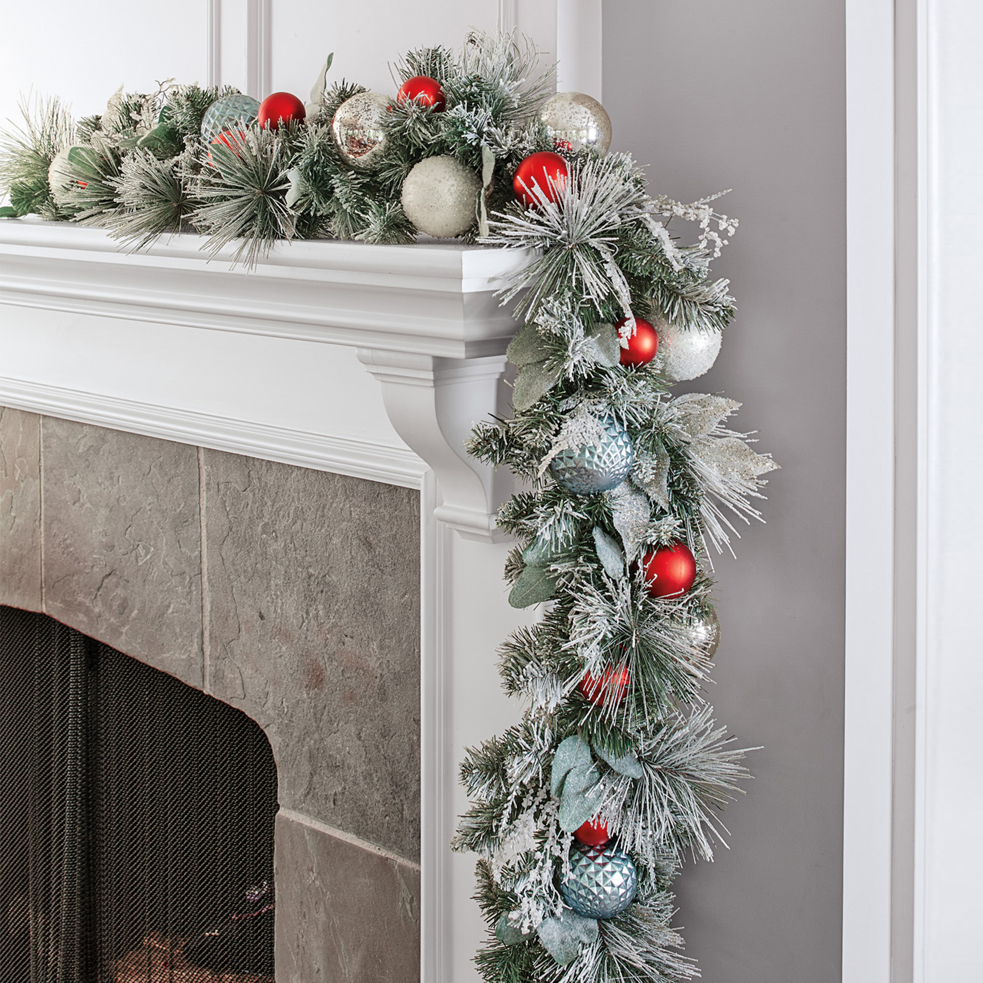 Winter Wonderland Christmas Garland Gump's