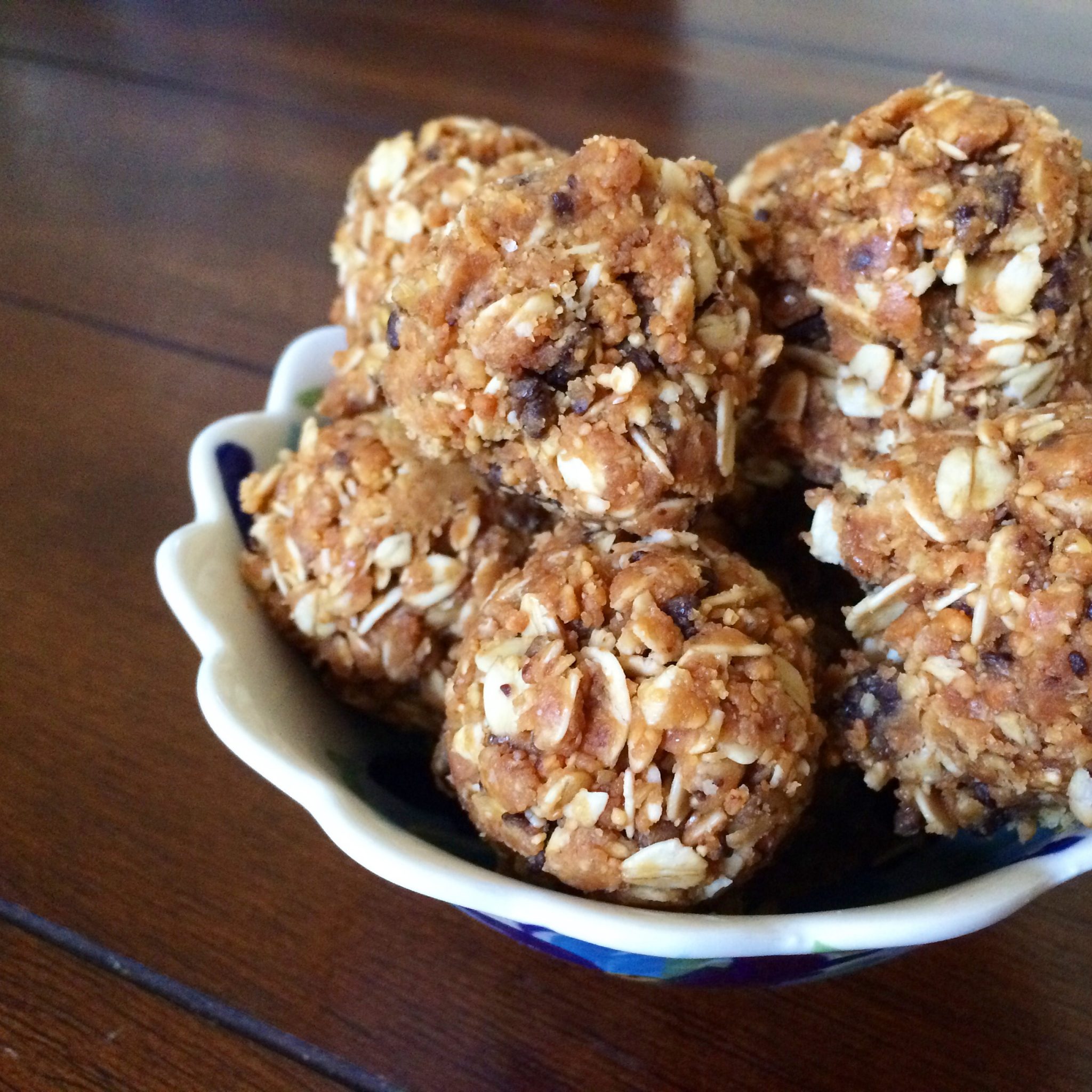 Snack Attack Oat & Nut Butter Energy Bites Gumsaba