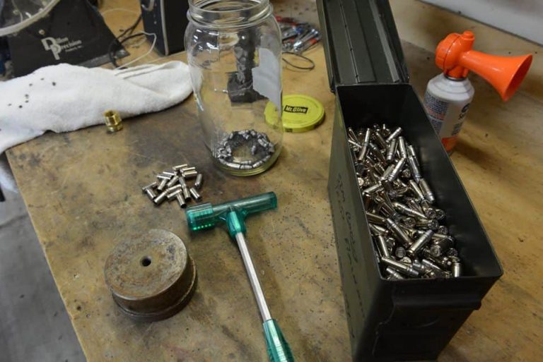 The 4 Best Bullet Puller Reviews (2021) Ultimate Buying Guide