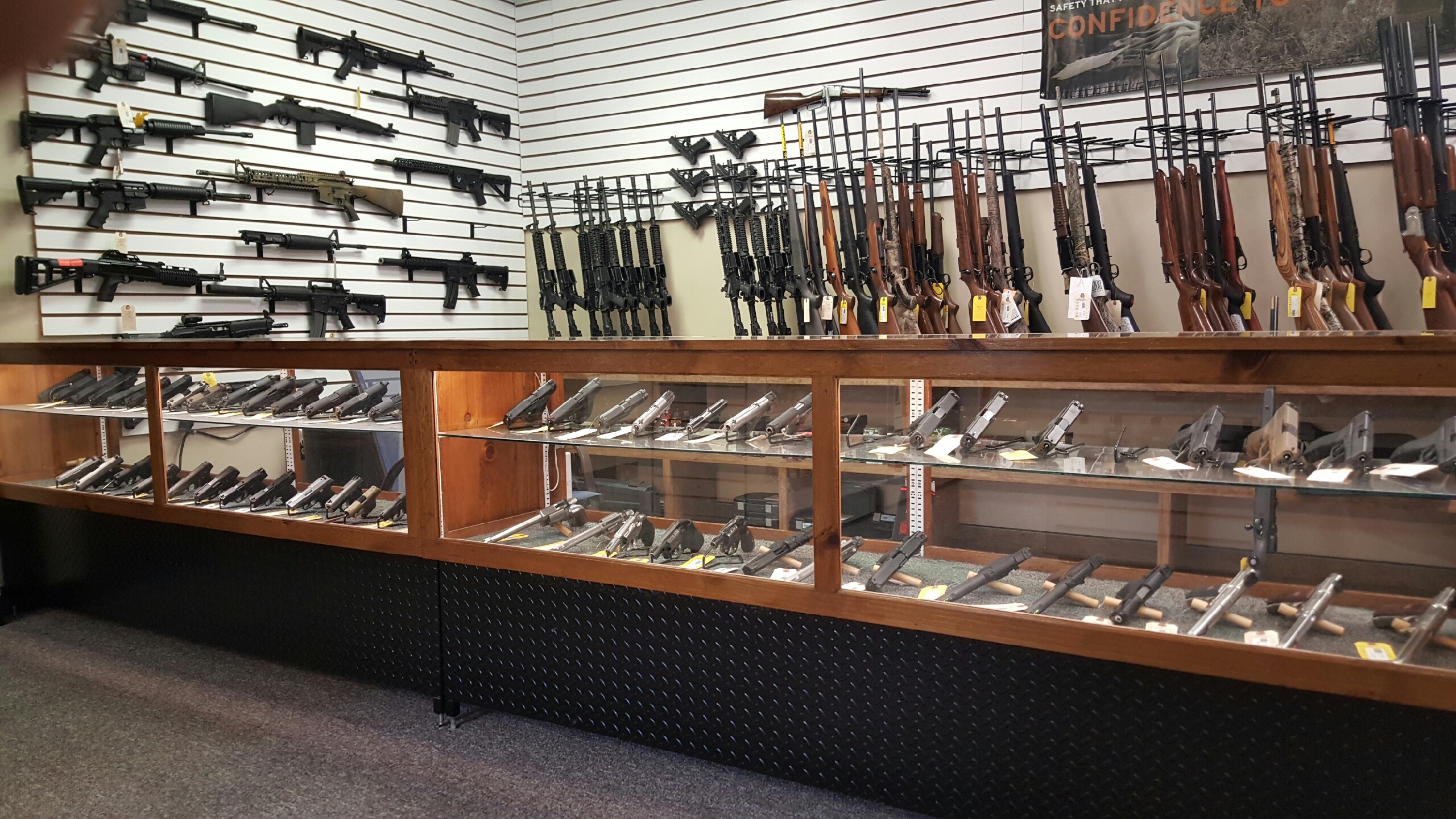 shop pic Gun Shack Point Harbor North Carolina