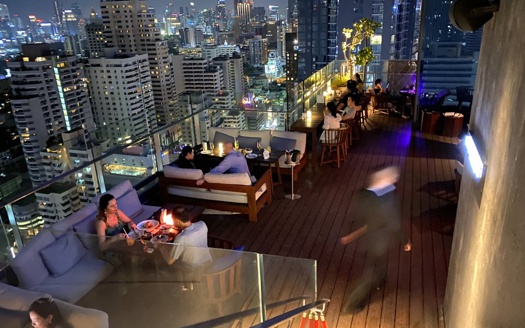 Spectrum Lounge & Bar • Hyatt Regency Sukhumvit • Bangkok