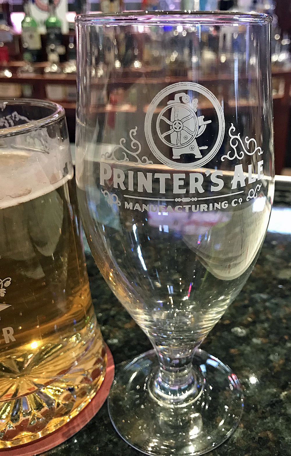 Printers Ale Manufacturing Everyday Yellow Pilsner Beer Review