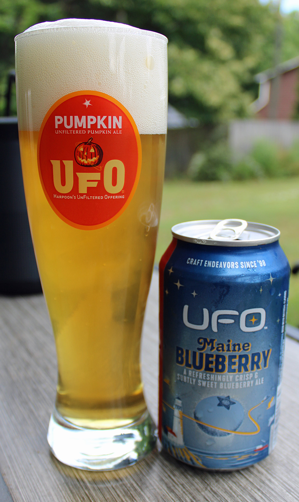 Harpoon UFO Maine Blueberry Beer Review