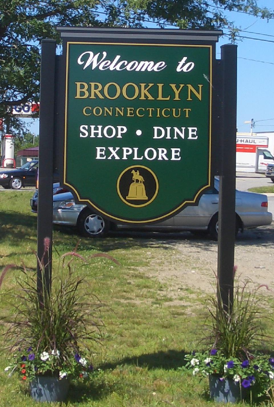 Painted Signs Graphics Unlimited CT/MA/RI SIGN DESIGNERS