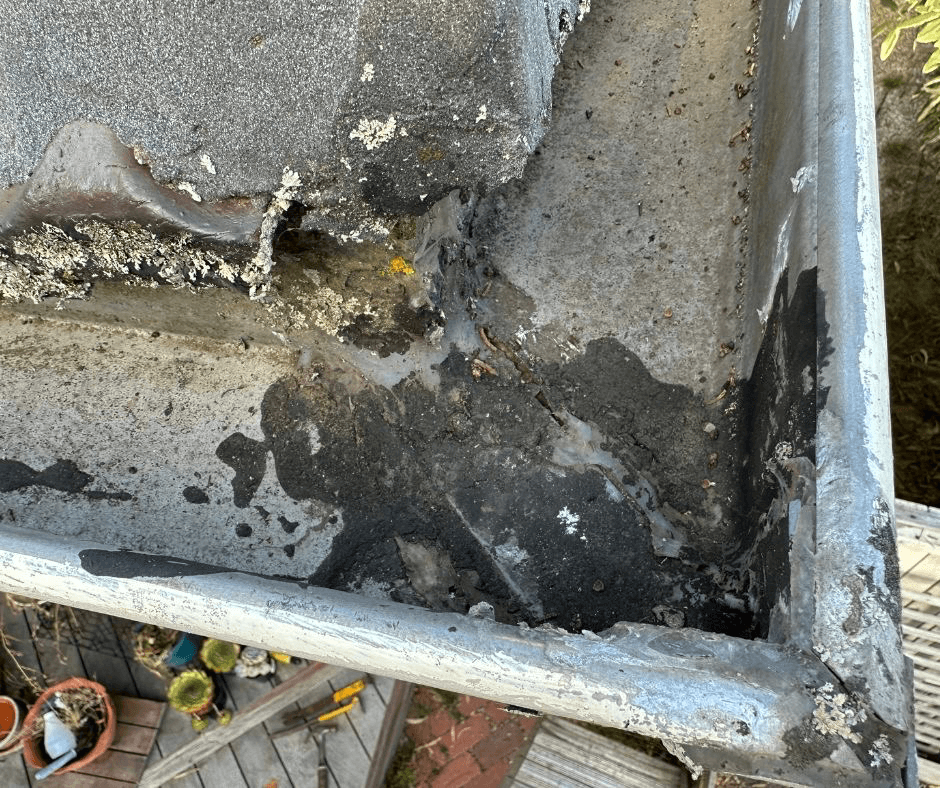 “The Ultimate Guide to Sealing Gutter Seams Like a Pro!"