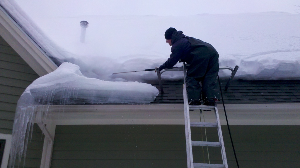 Roof Leaking In Winter Ice Damming