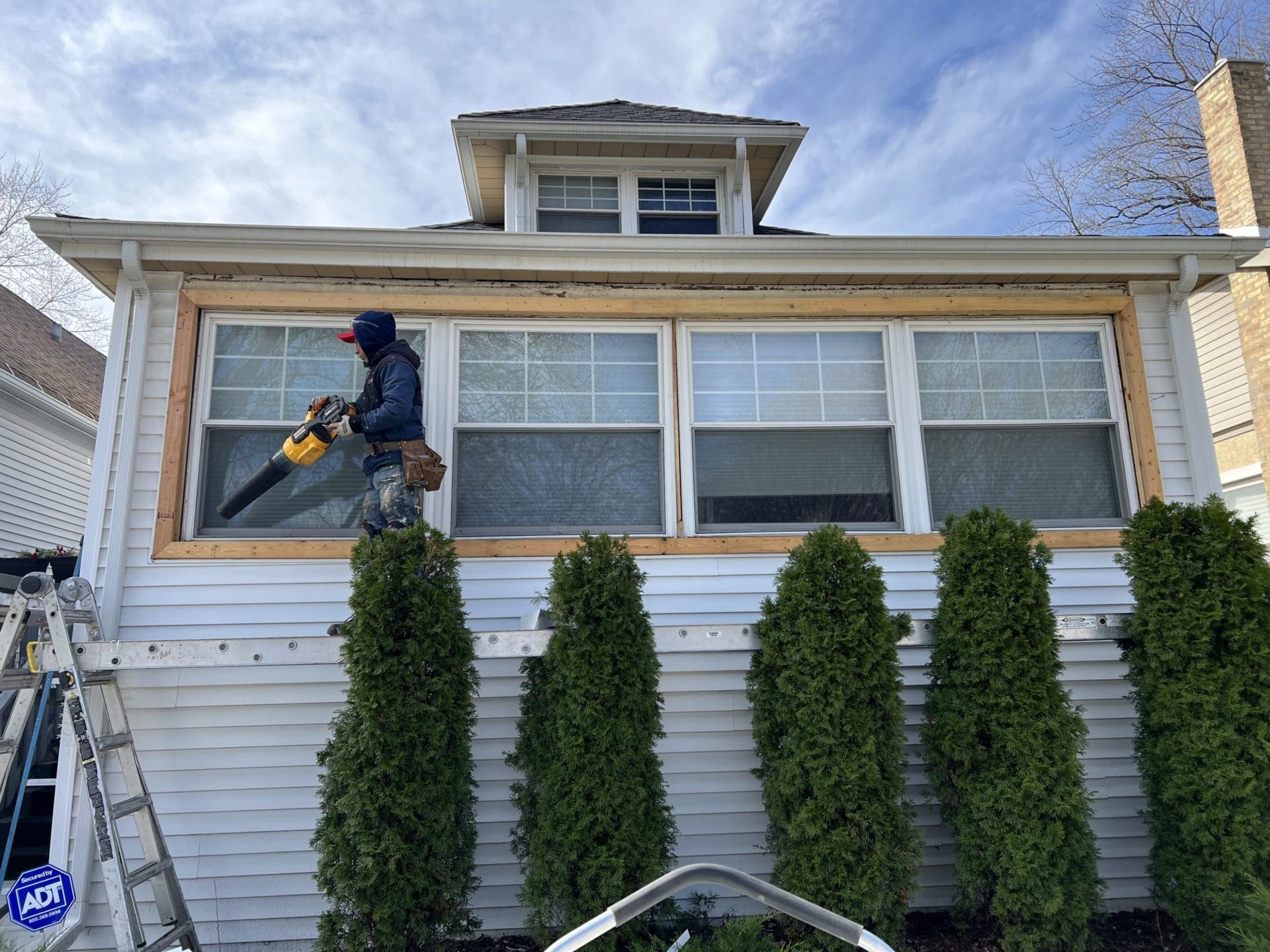 Window Capping Service GUTTER ENRIQUEZ LLC CHICAGO IL