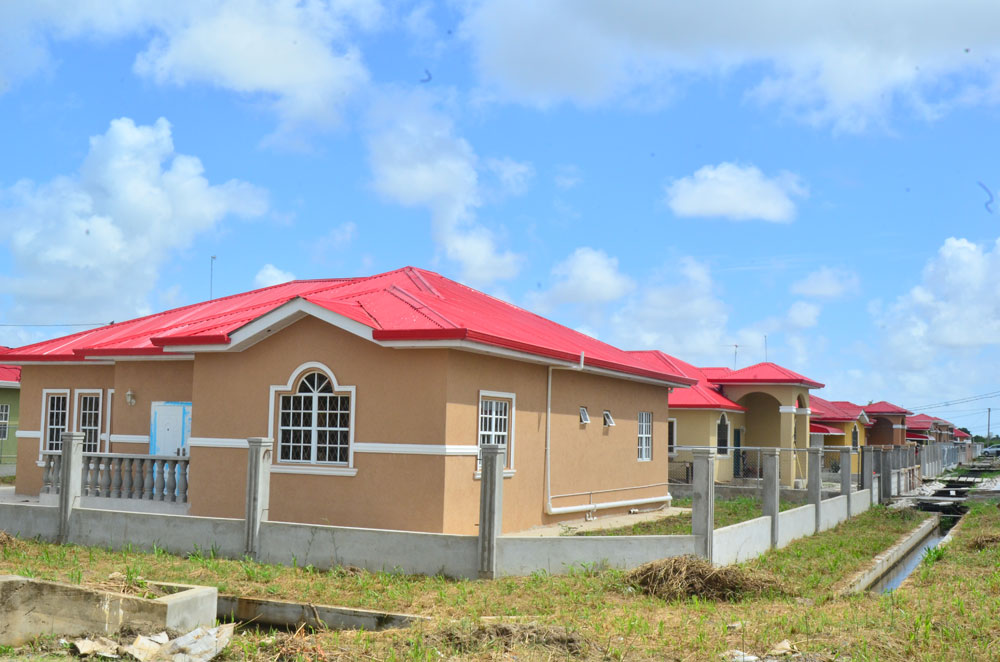 Thousands of families benefit from housing regularisation process