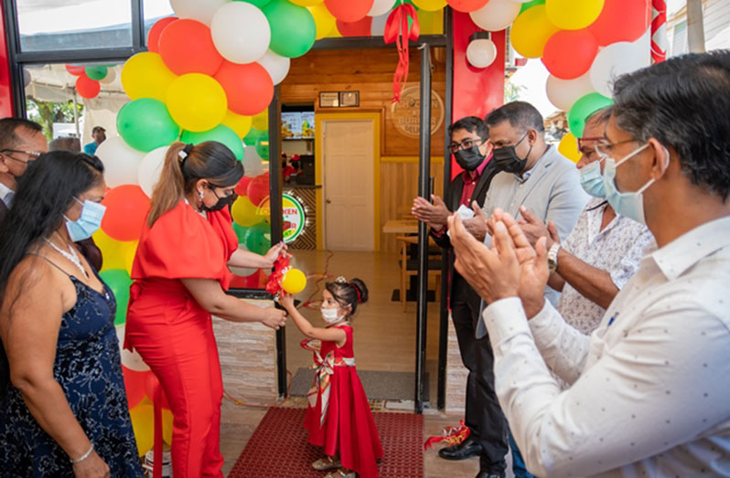 80M Chicken ‘n’ Burger outlet opens in Leonora Guyana Chronicle