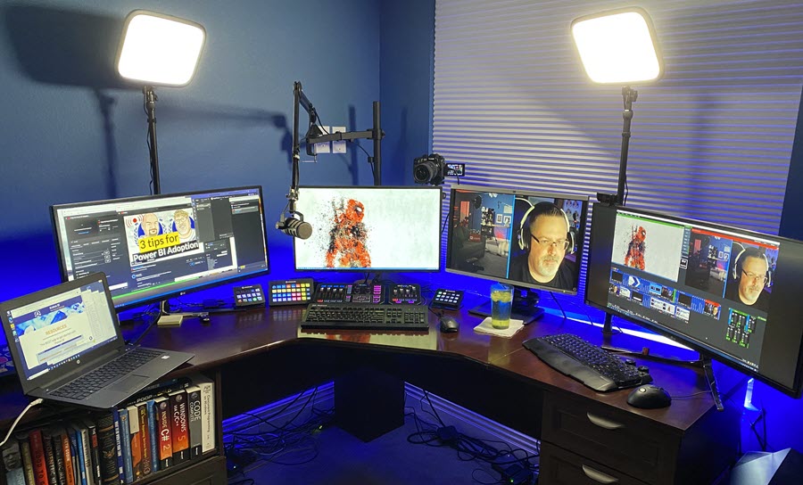 Streaming setup Guy in a Cube Streaming setup Guy in a Cube