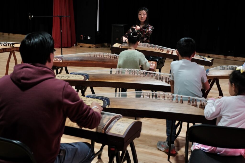 Irvine Guzheng Group Class Lotus Bud Guzheng Academy 爾灣古箏集體課